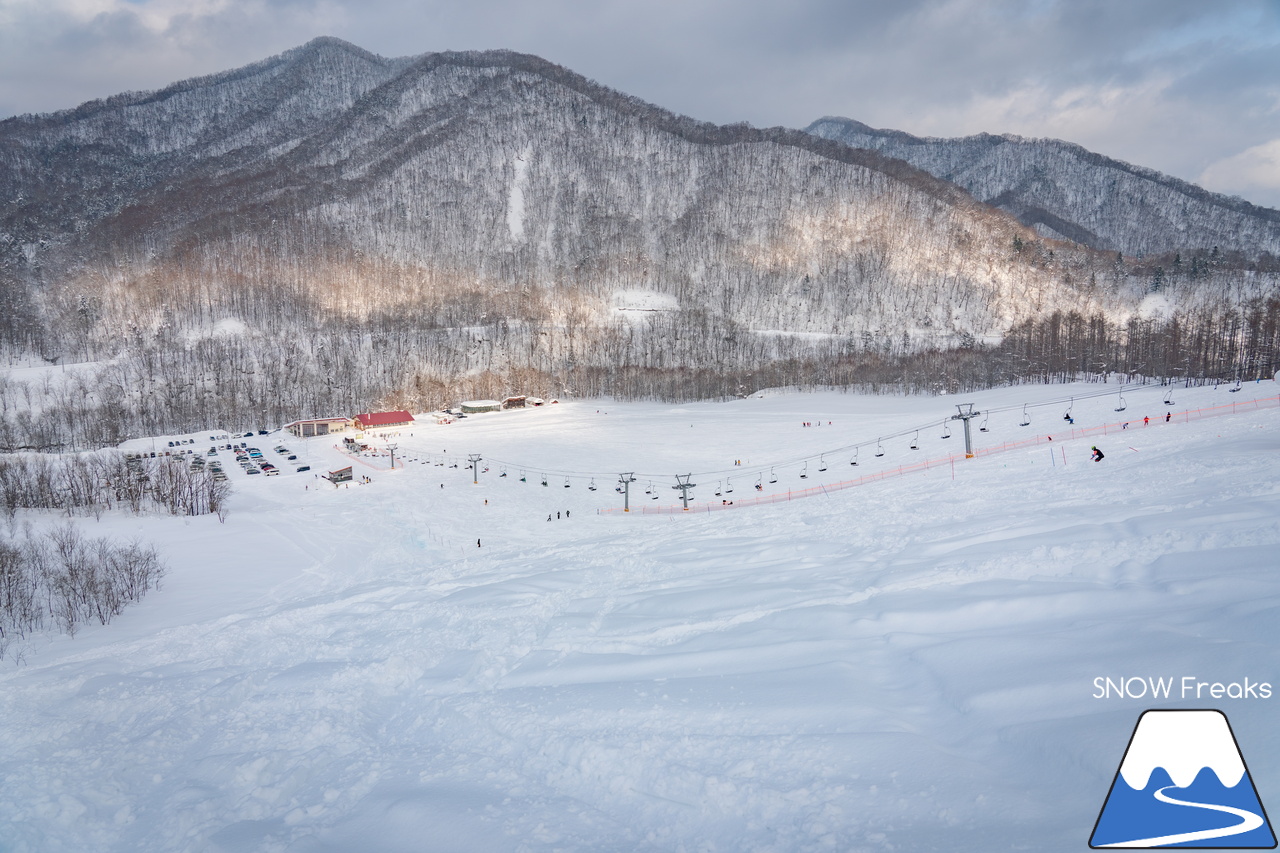 桂沢国設スキー場｜もしかして、春の足音が聞こえはじめた？湿り雪に季節の移ろいを感じた日曜日。